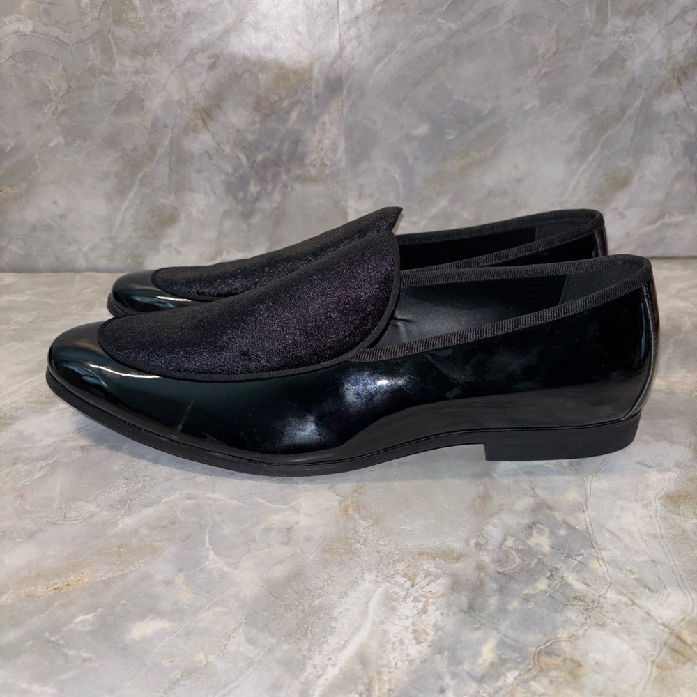 Call it Spring Sleek Black Men's Slip-On Loafers - Picture 7 of 10
